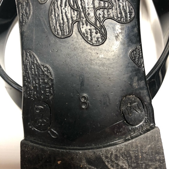 Kali black flip flops with bows, size 8 - Picture 4 of 5